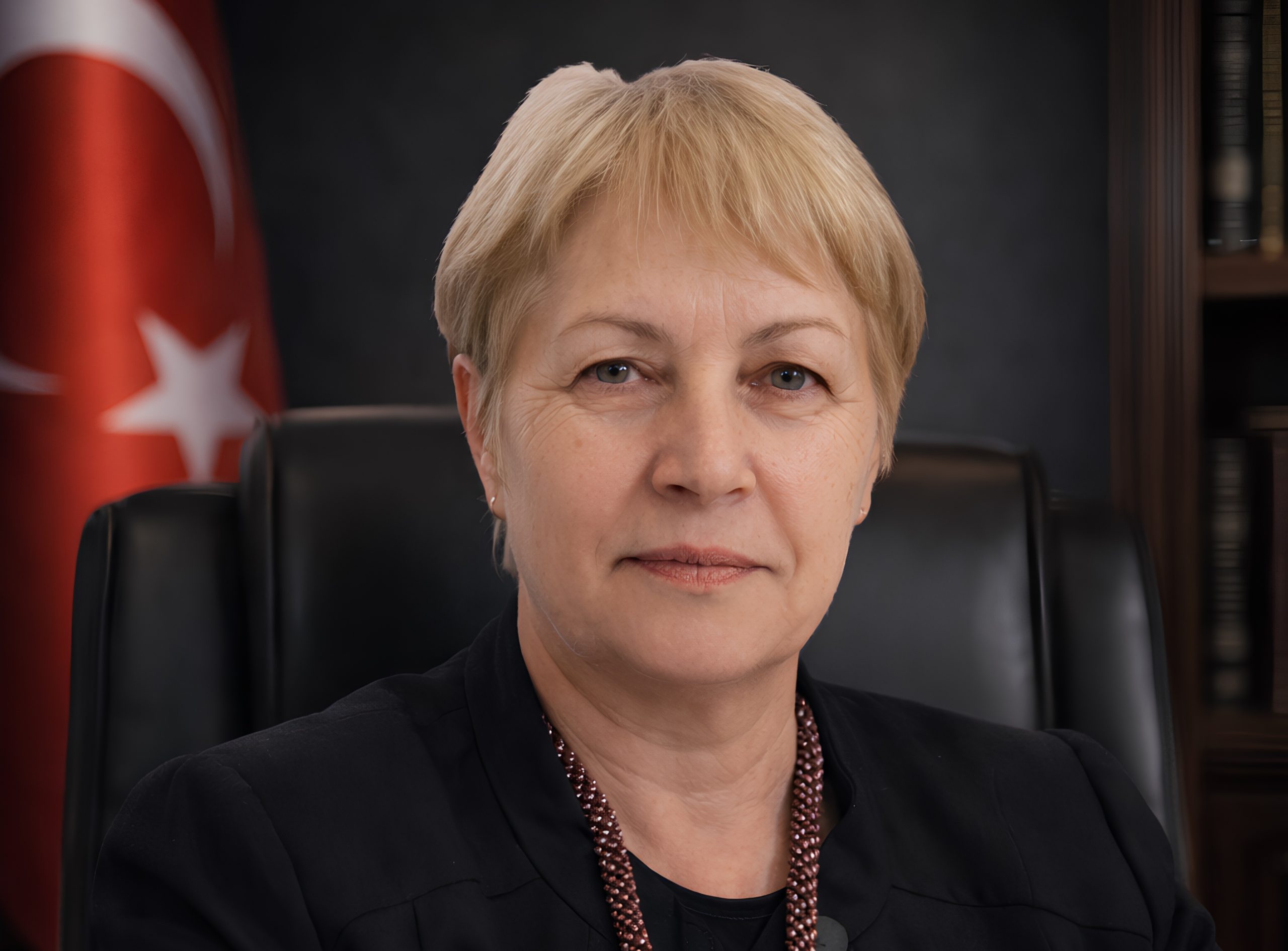 PROF. DR. FERİHAN ARAL