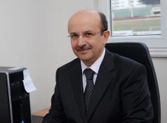 PROF. DR. EŞREF AVCI